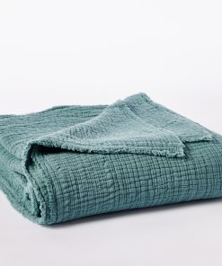 Coyuchi Topanga Organic Matelasse Throw - Renewed